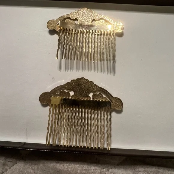 Vintage Cloisonne Floral Hair Combs - Picture 7 of 7